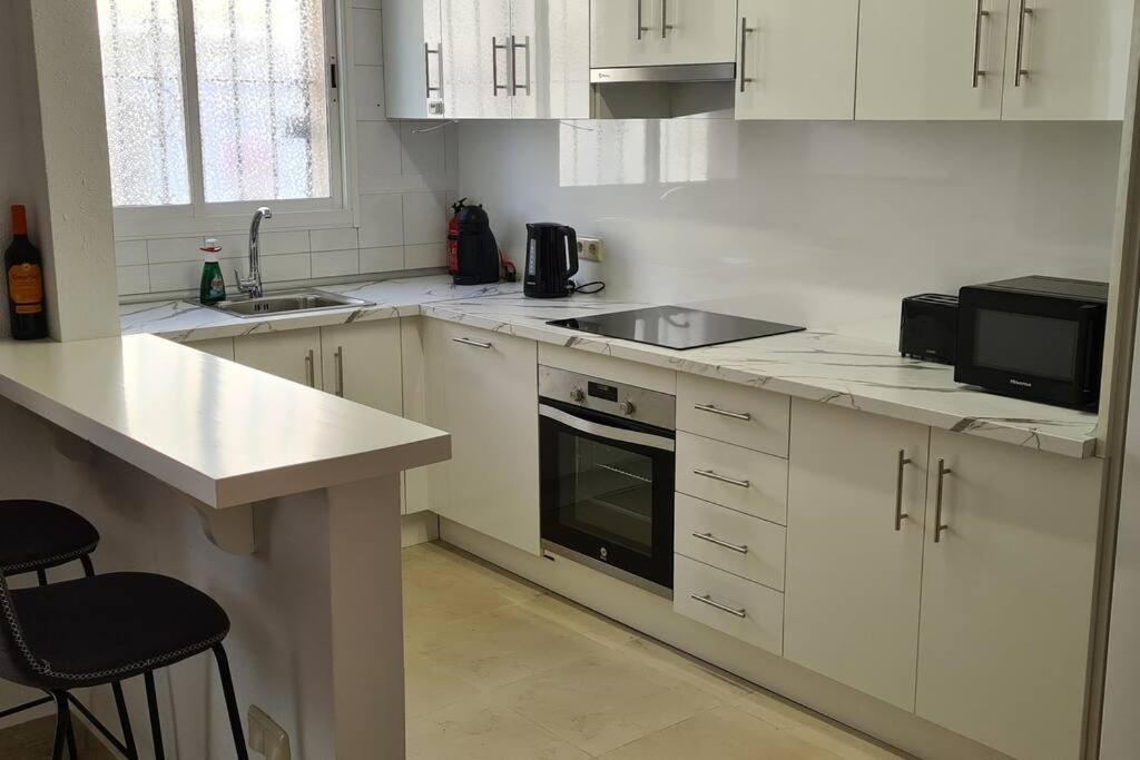 Estepona Port Beachside Apartment - Marina Bay Zewnętrze zdjęcie