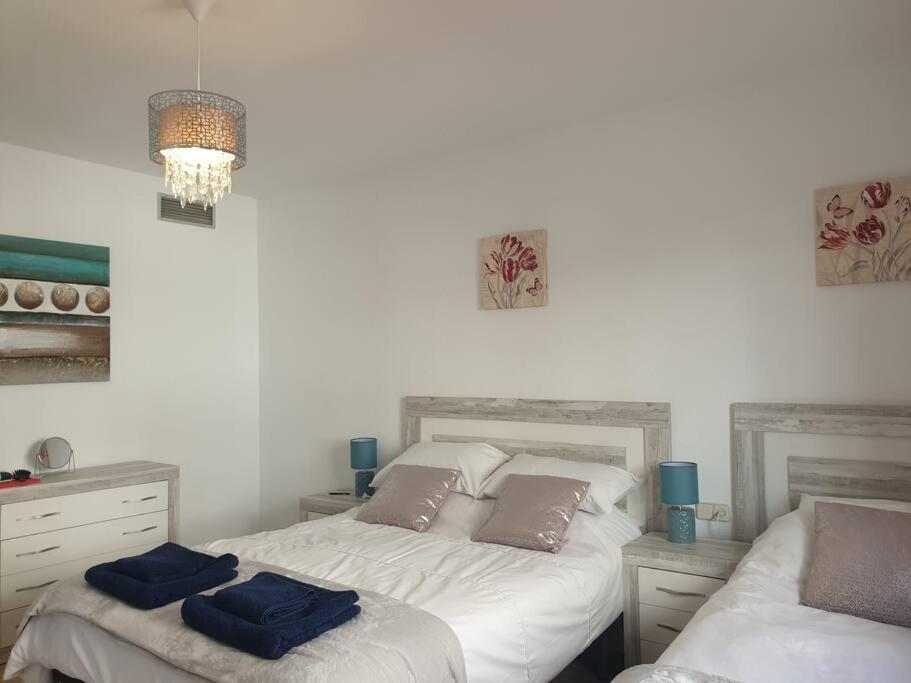 Estepona Port Beachside Apartment - Marina Bay Zewnętrze zdjęcie