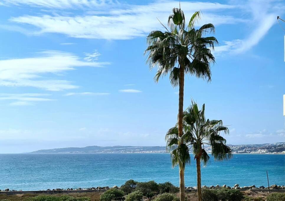 Estepona Port Beachside Apartment - Marina Bay Zewnętrze zdjęcie